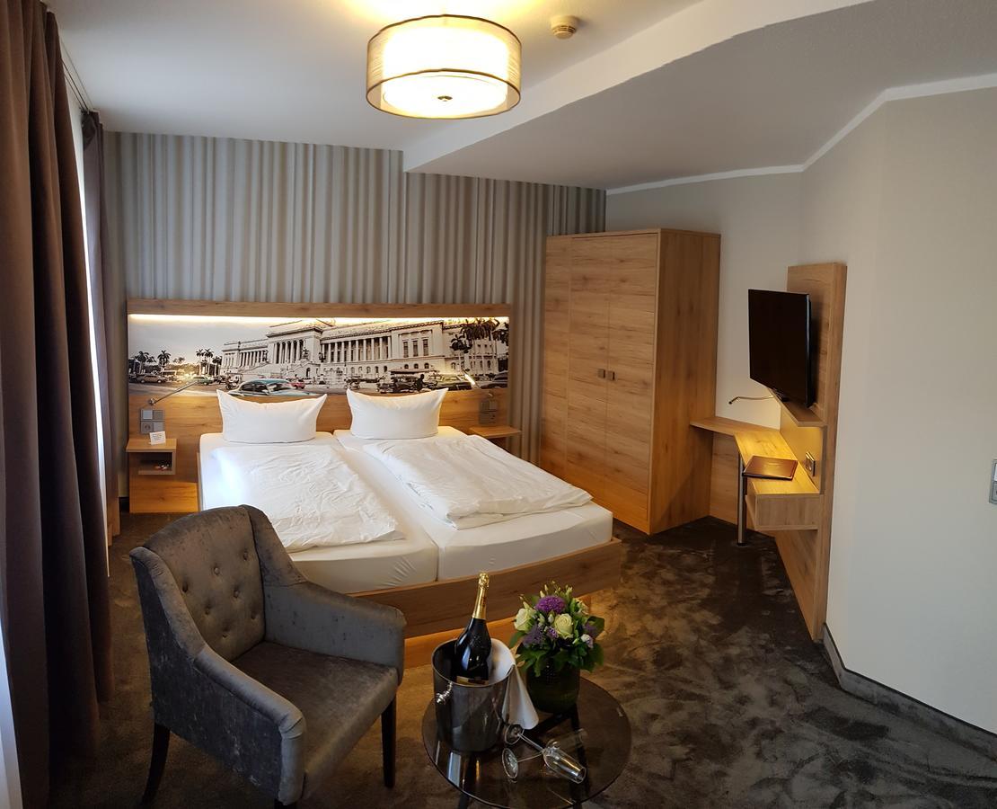 Hotel Schwarzer Adler Stendal Εξωτερικό φωτογραφία